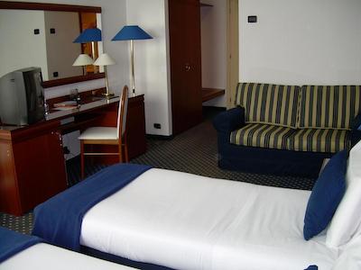 گرند هتل تایبریو