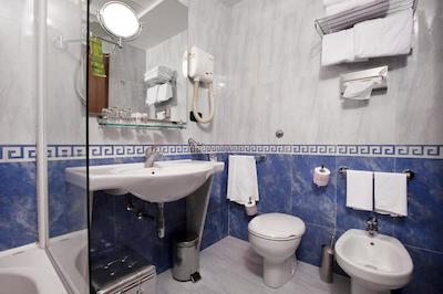 گرند هتل تایبریو