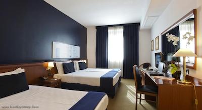 گرند هتل تایبریو