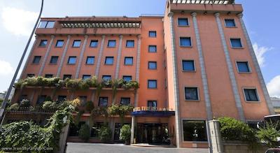 گرند هتل تایبریو