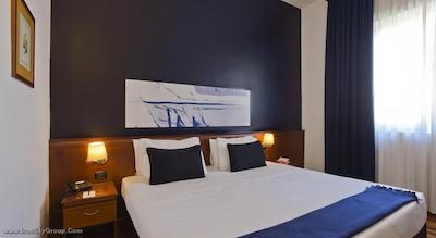 گرند هتل تایبریو