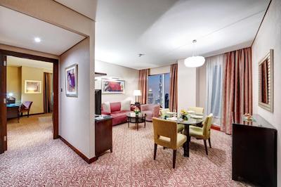 رز ریحان بای رتانا