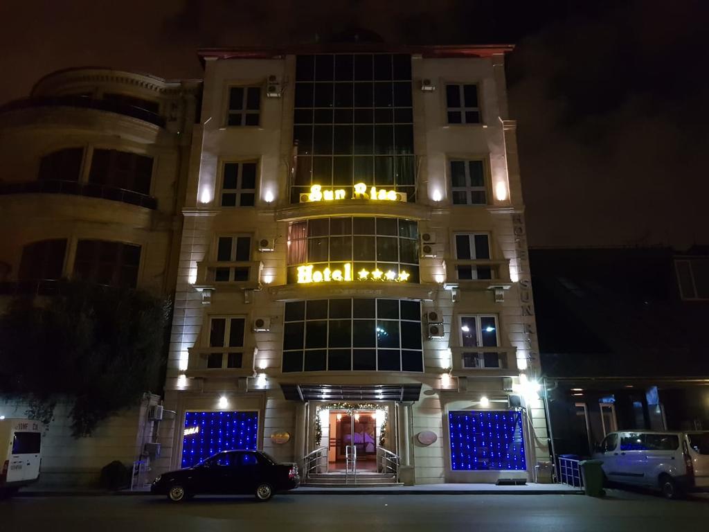 سان رایز باکو