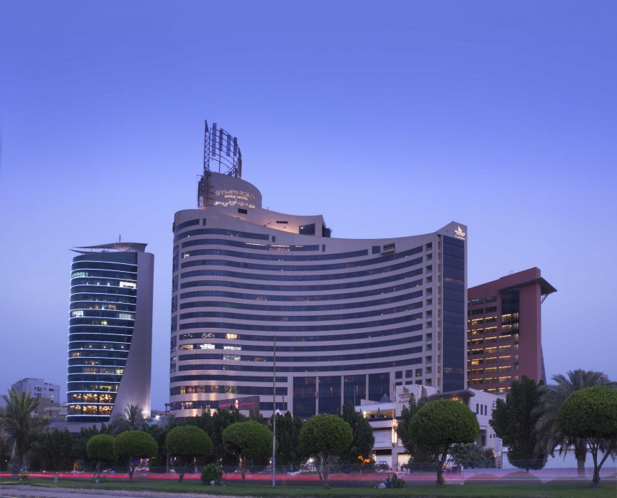 اسیمفنی استیل کوویت ا رادیسن کالکشن هتل