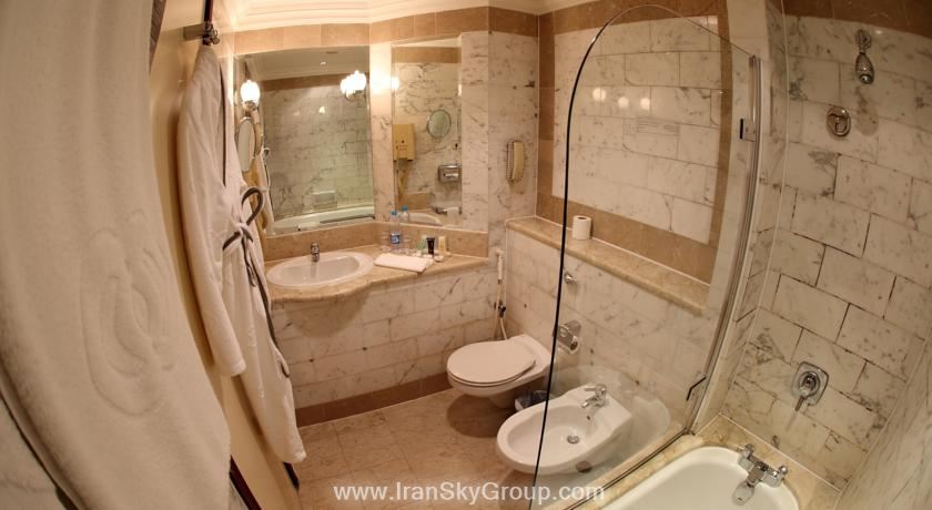 هتل الحمرا , هتل 4ستاره, هتل دبی, امارات متحده عربی
