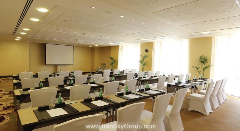 Otel Millennium Plaza Hotel , Otel 5Star, Otel Dubai, United Arab Emirates