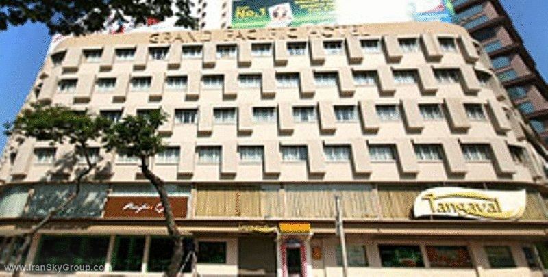 نمای بیرونی هتل