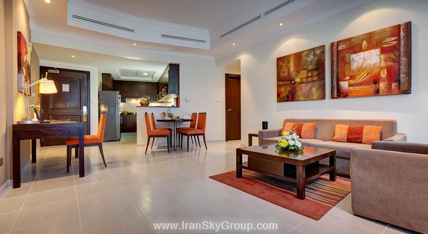 نمای بیرونی هتل