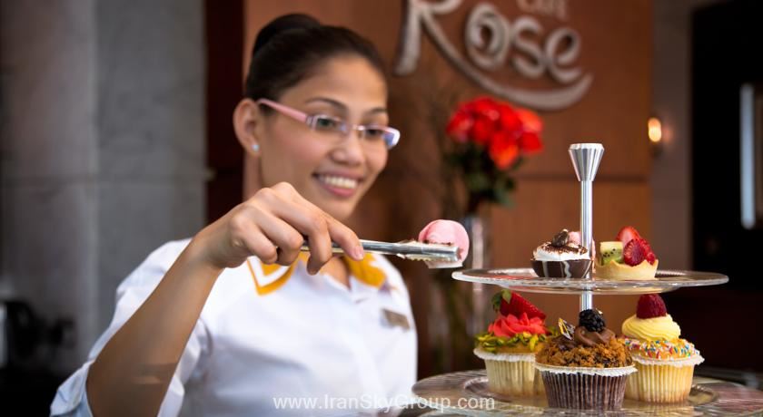 Otel Rose Rayhaan by Rotana , 4Star, Otel Dubai, United Arab Emirates