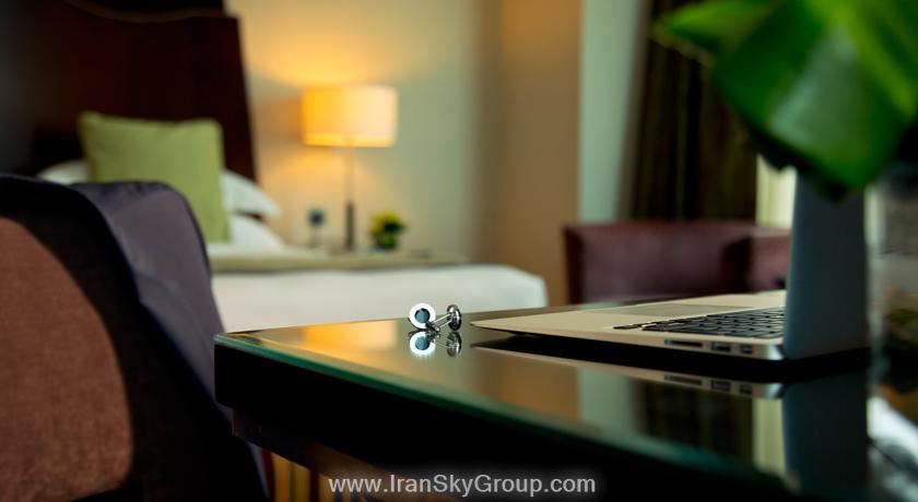 هتل Rose Rayhaan by Rotana , هتل 4ستاره, هتل دبی, امارات متحده عربی