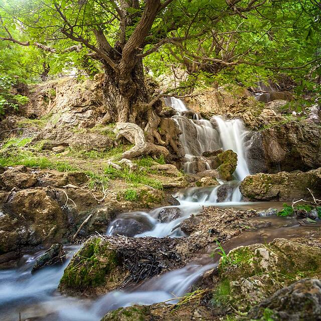 راهنمای خرید بلیط هواپیما خرم آباد