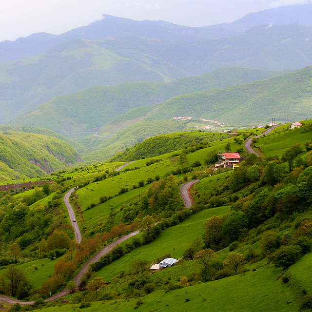 فاصله زمانی پرواز شیراز به رشت