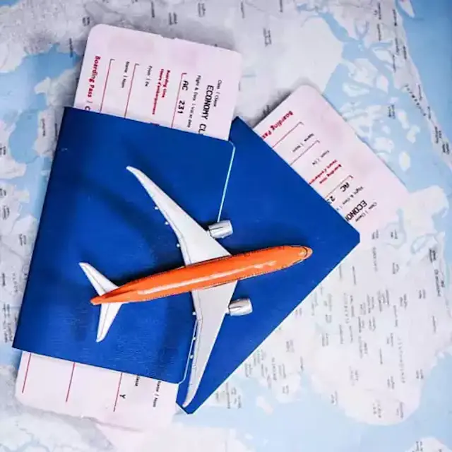 بلیط هواپیما چارتر پرواز دبی به تهران