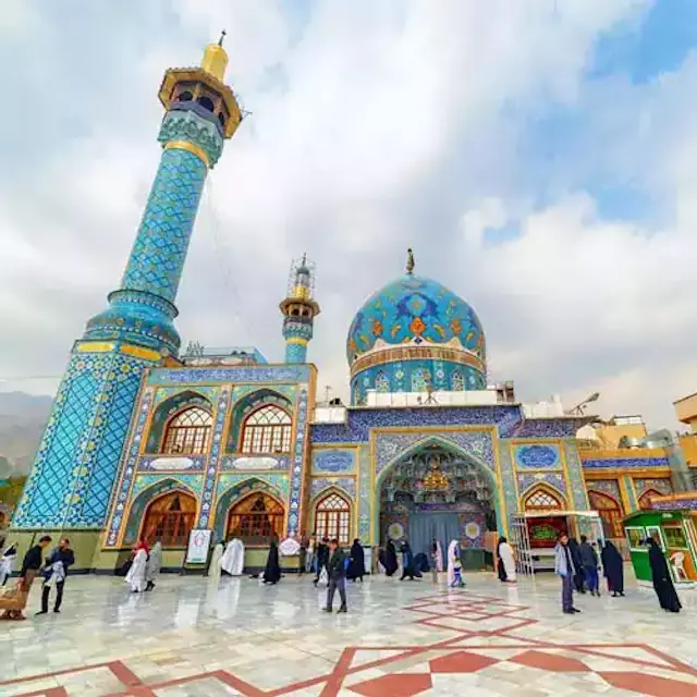 فاصله زمانی پرواز مشهد به تهران