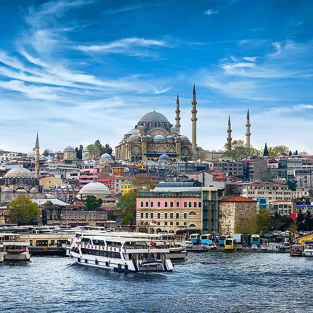 قیمت بلیط پرواز معراج از تبریز به استانبول